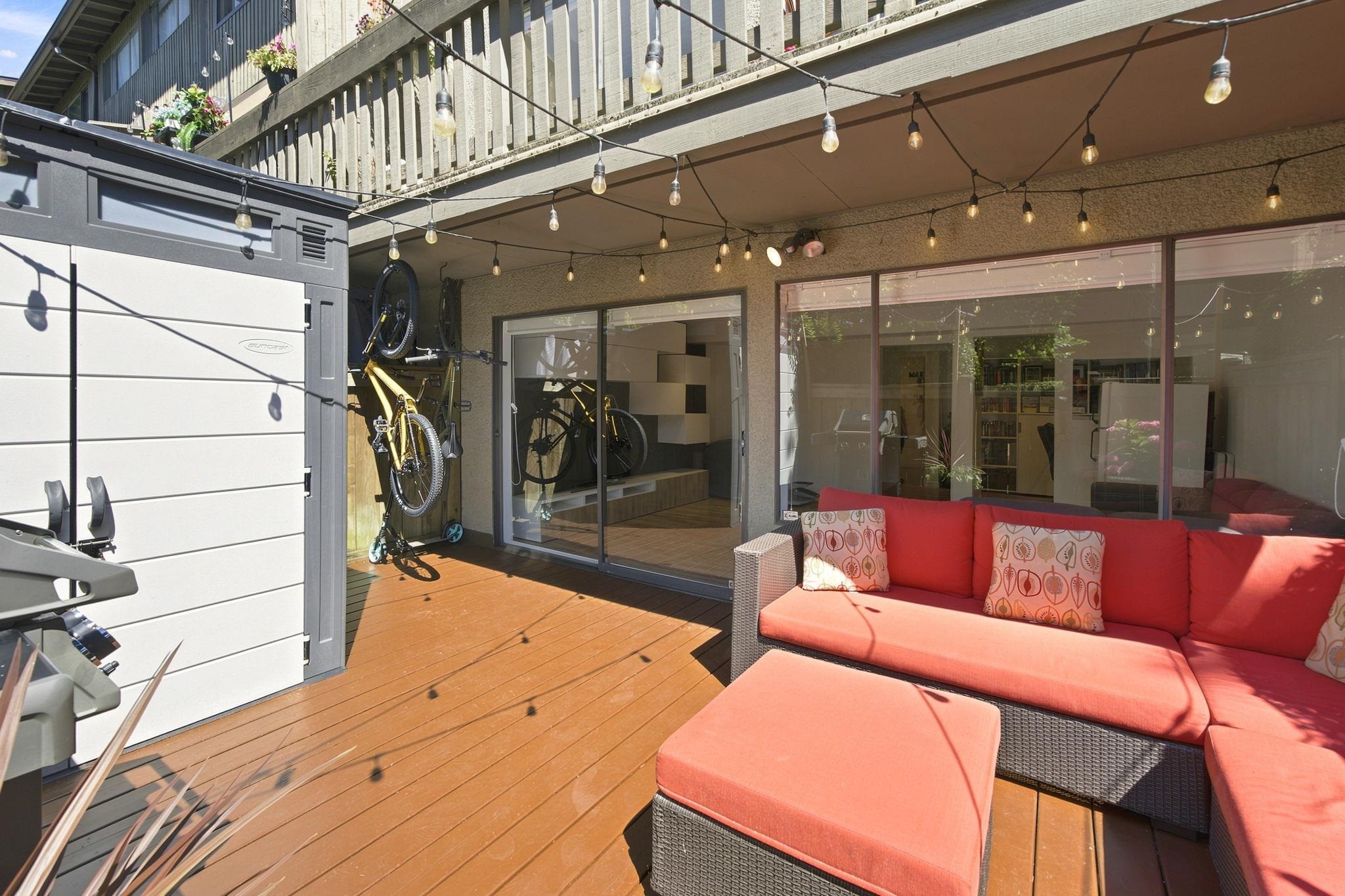 1079 Lillooet Road, North Vancouver, BC - Indoor