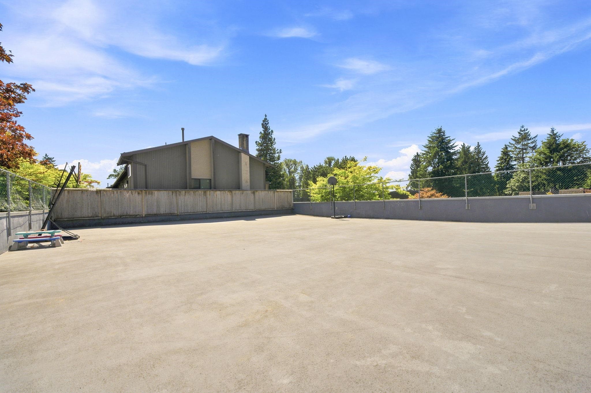 1079 Lillooet Road, North Vancouver, BC - Outdoor