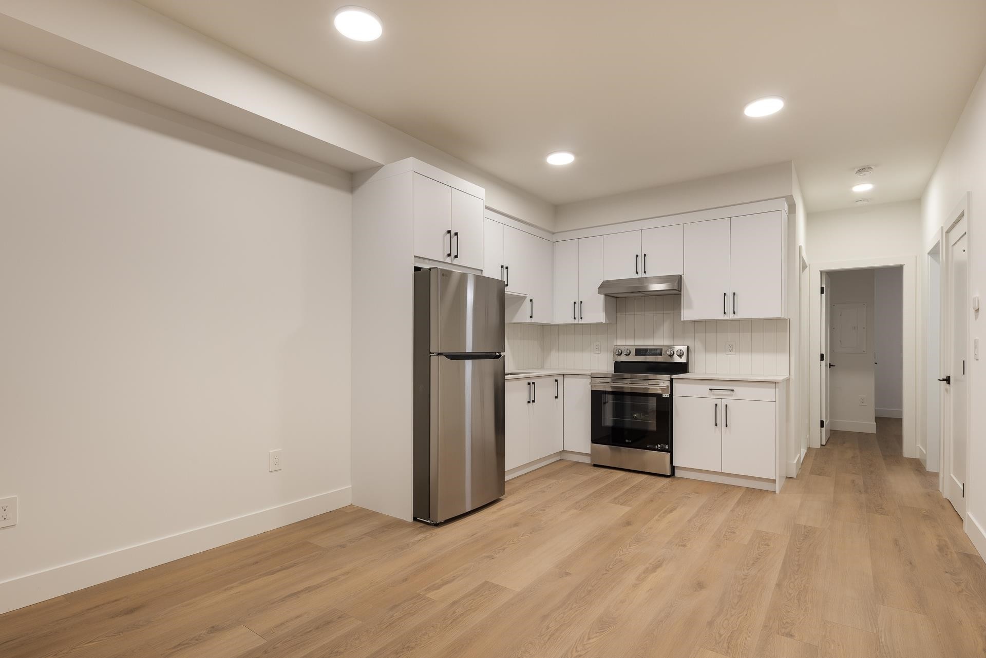 2149 Palliser Avenue, Coquitlam, BC - Indoor Photo Showing Kitchen