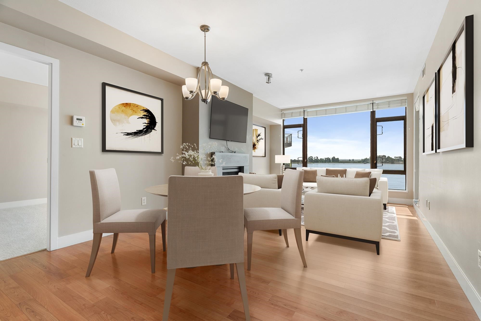 302-14200 Riverport Way, Richmond, BC - Indoor