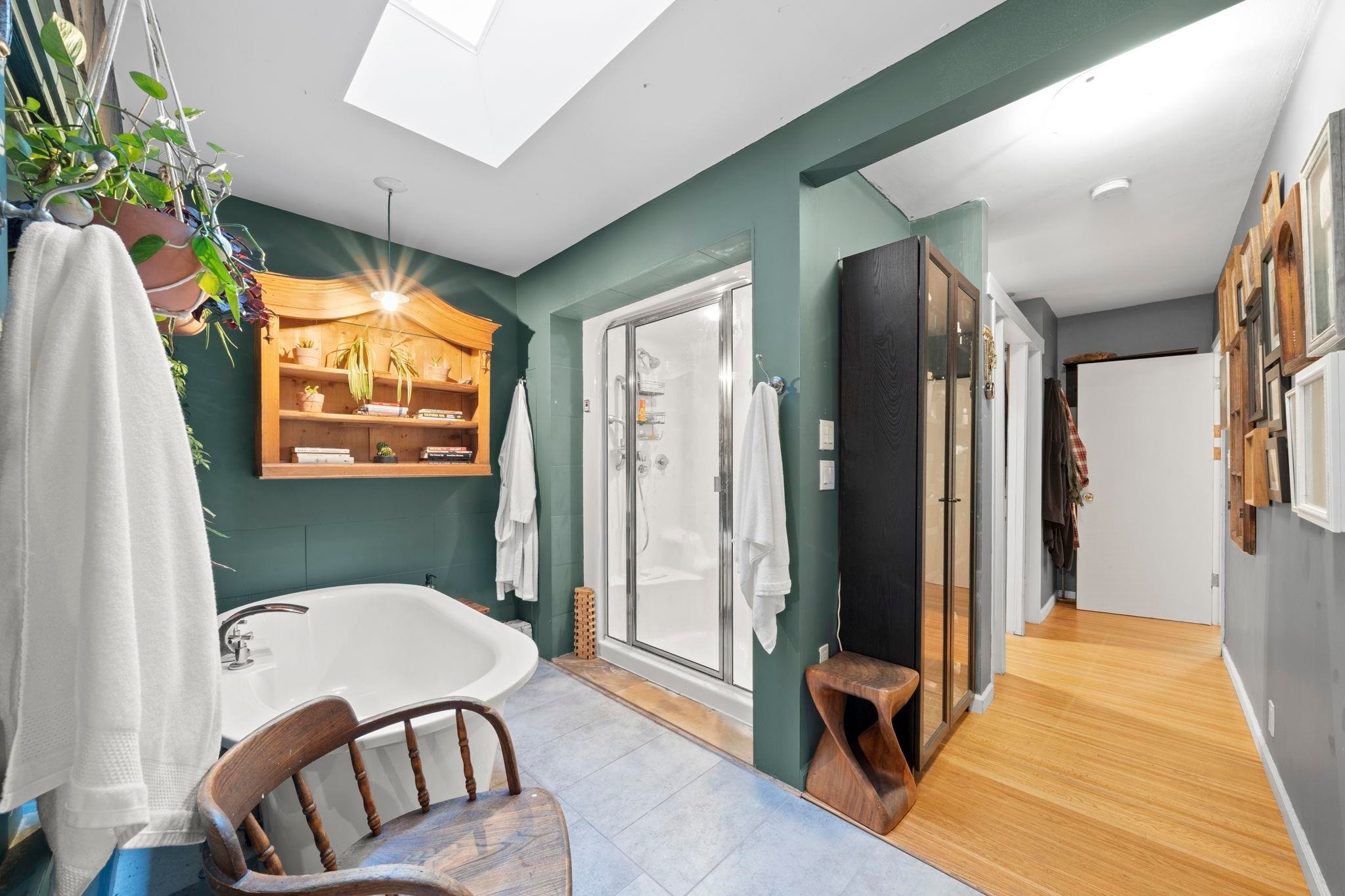 507 Jefferson Avenue, Coquitlam, BC - Indoor