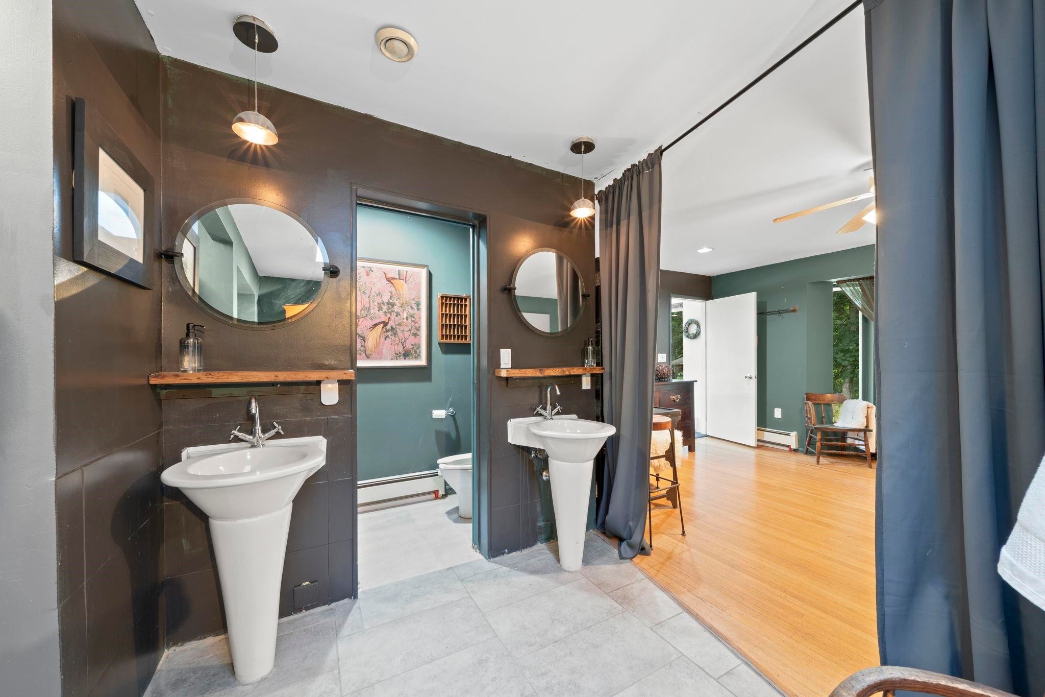 507 Jefferson Avenue, Coquitlam, BC - Indoor