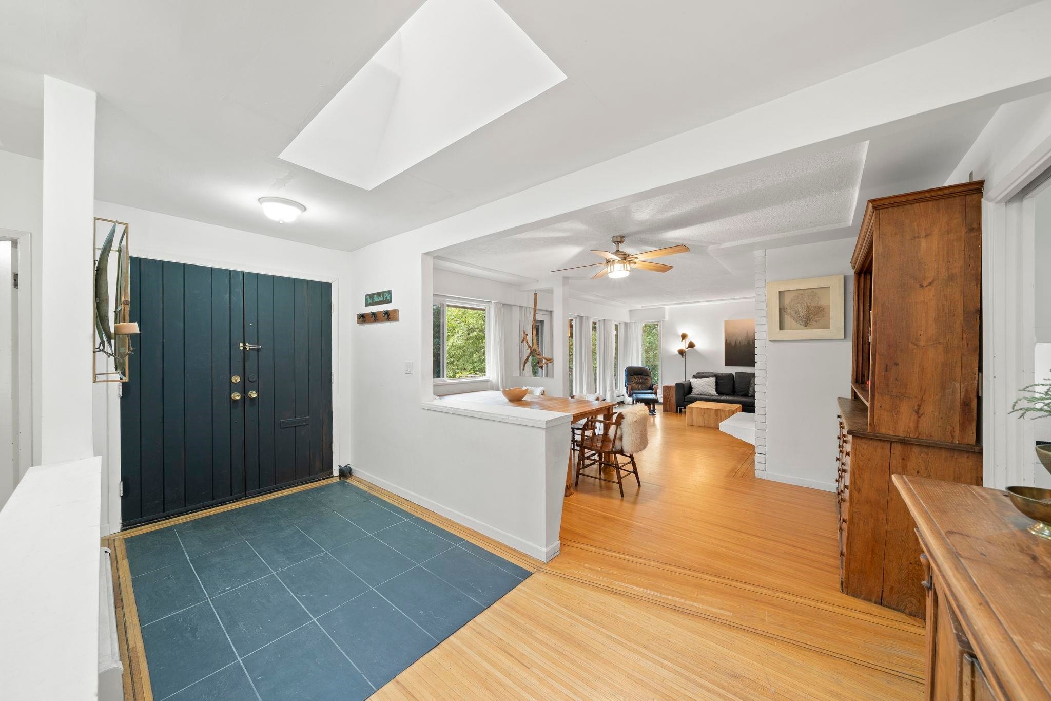 507 Jefferson Avenue, Coquitlam, BC - Indoor Photo Showing Other Room