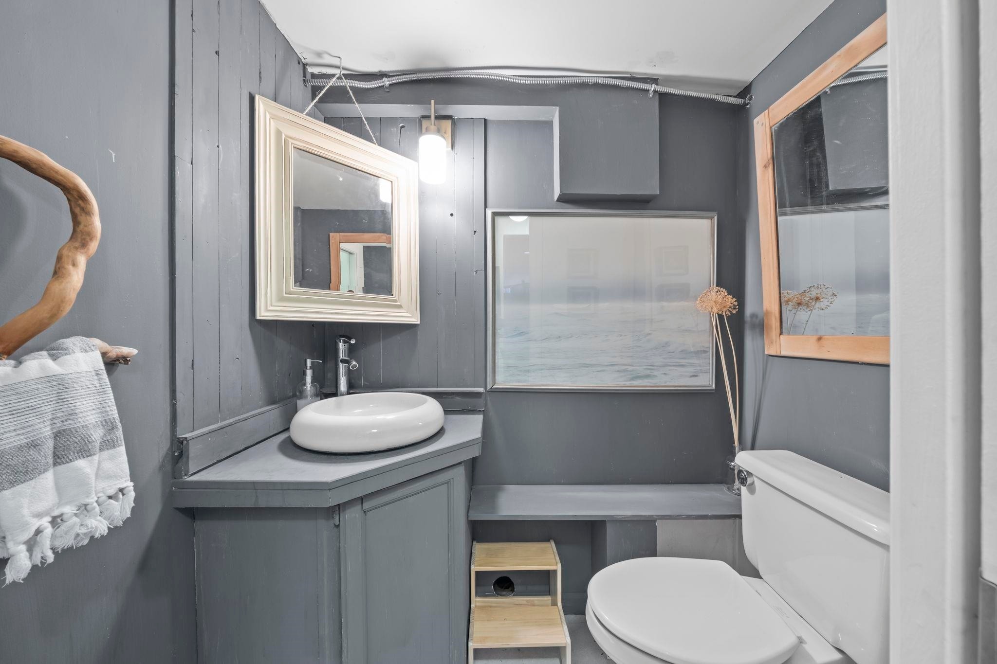 507 Jefferson Avenue, Coquitlam, BC - Indoor Photo Showing Bathroom