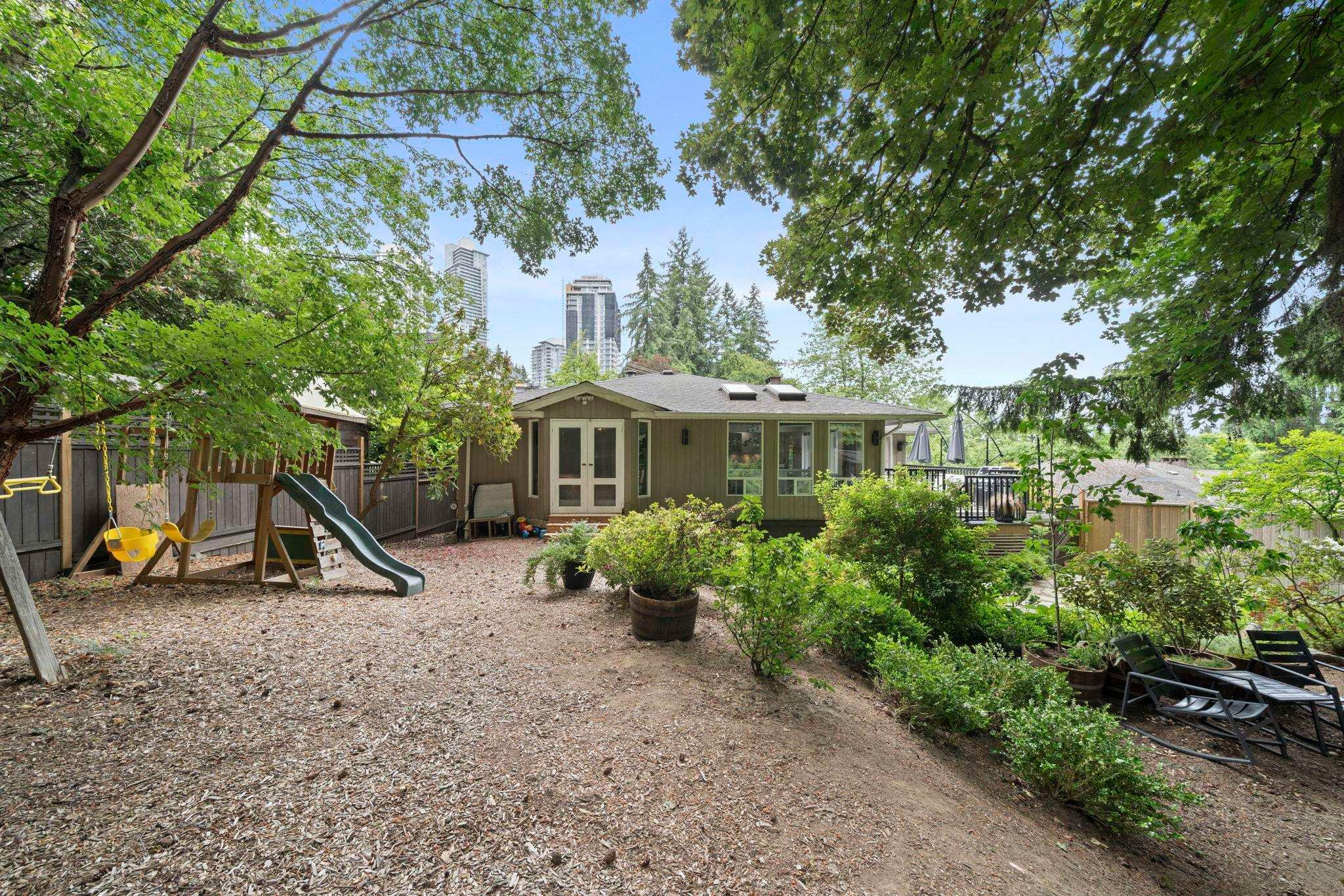 507 Jefferson Avenue, Coquitlam, BC - Outdoor With Deck Patio Veranda