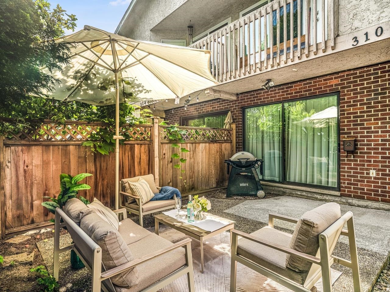 310 16Th Avenue E, Vancouver, BC - Outdoor With Exterior