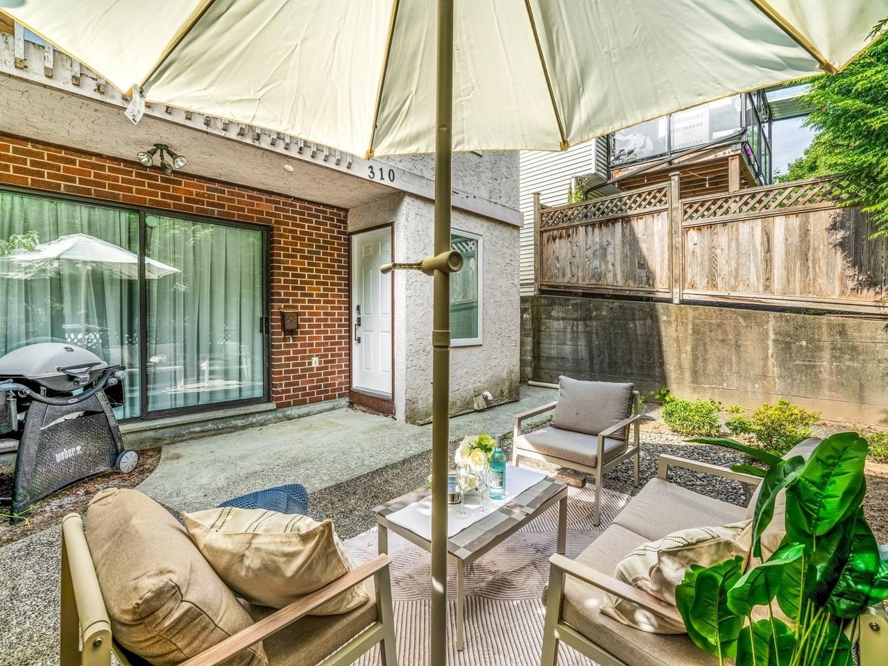 310 16Th Avenue E, Vancouver, BC - Outdoor With Exterior