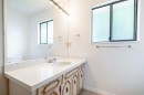 10593 Yarmish Drive, Richmond, BC  - Indoor Photo Showing Bathroom 
