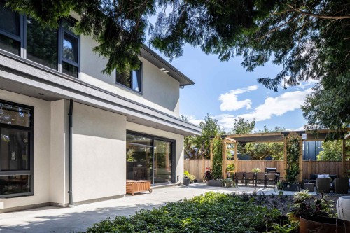 6320 Yeats Crescent, Richmond, BC - Outdoor