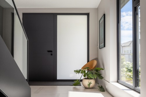 6320 Yeats Crescent, Richmond, BC - Indoor Photo Showing Other Room