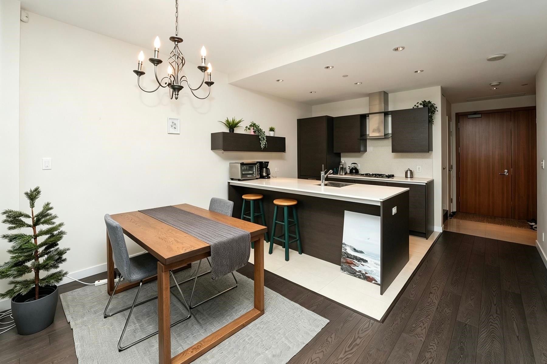 107-5151 Brighthouse Way, Richmond, BC - Indoor Photo Showing Other Room