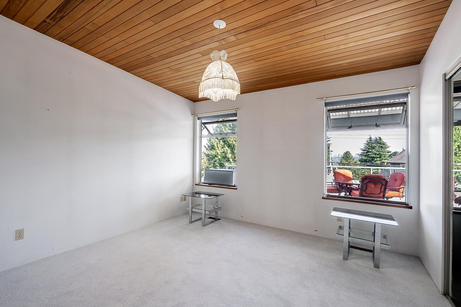 240 Eighth Avenue E, New Westminster, BC - Photo Showing Other Room