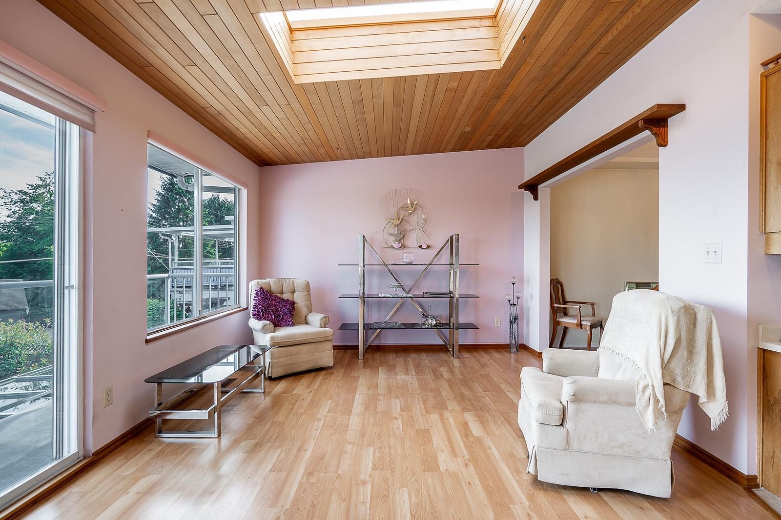 240 Eighth Avenue E, New Westminster, BC - Indoor Photo Showing Other Room