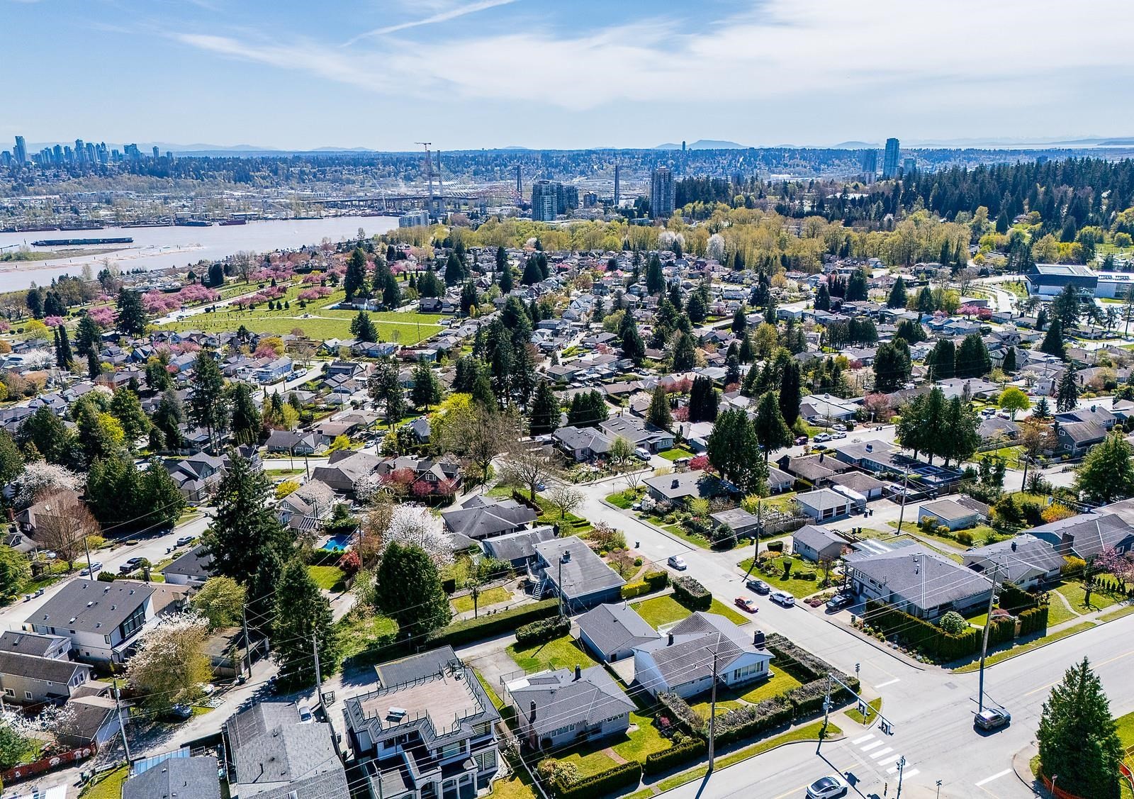 240 Eighth Avenue E, New Westminster, BC - Outdoor With View