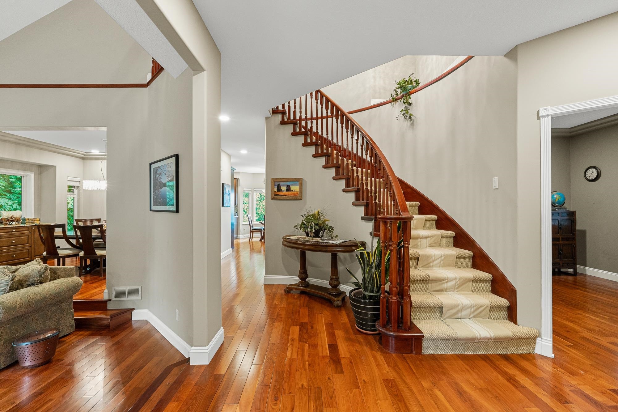 2264 Sorrento Drive, Coquitlam, BC - Indoor Photo Showing Other Room