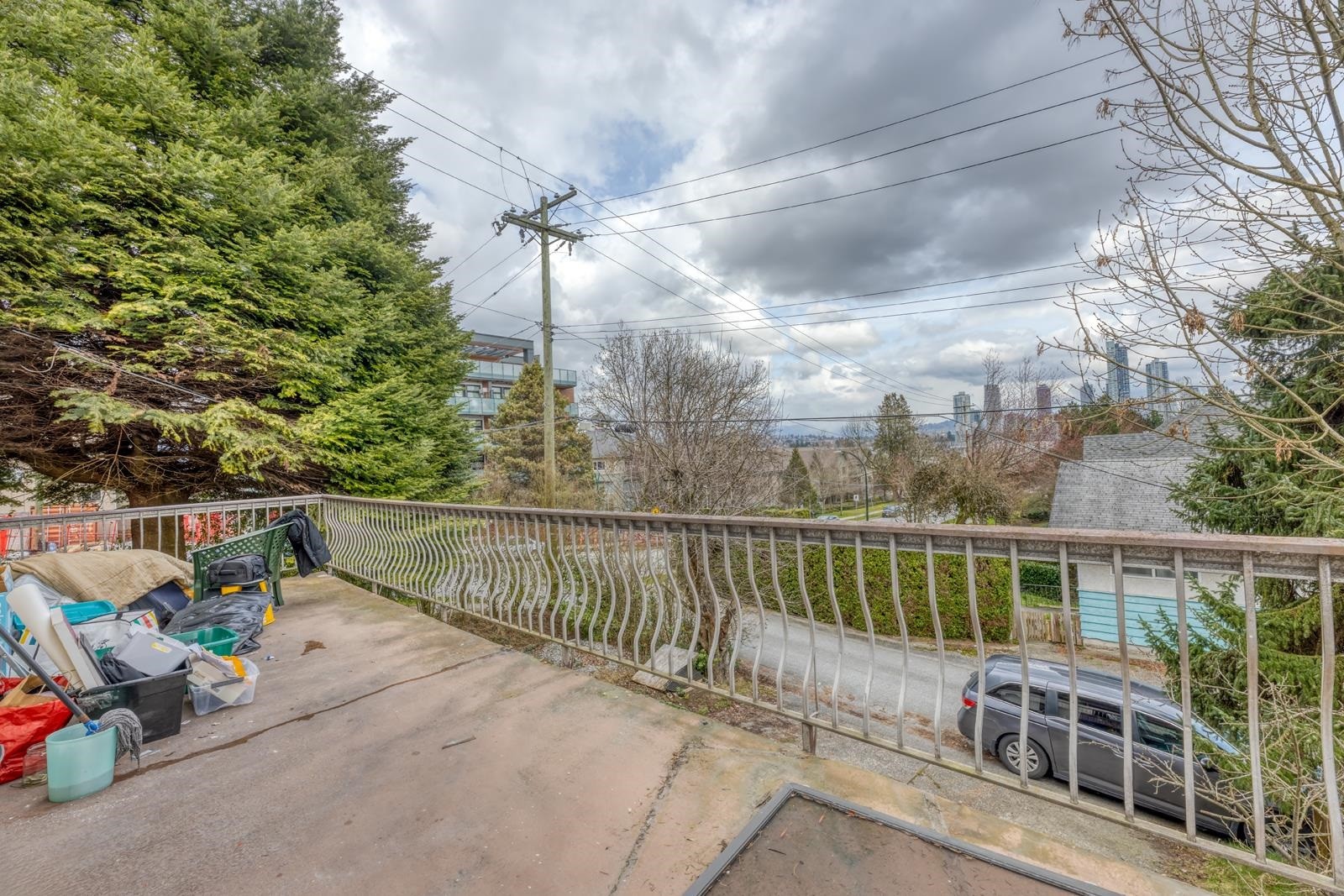 3302 5Th Avenue E, Vancouver, BC - Outdoor