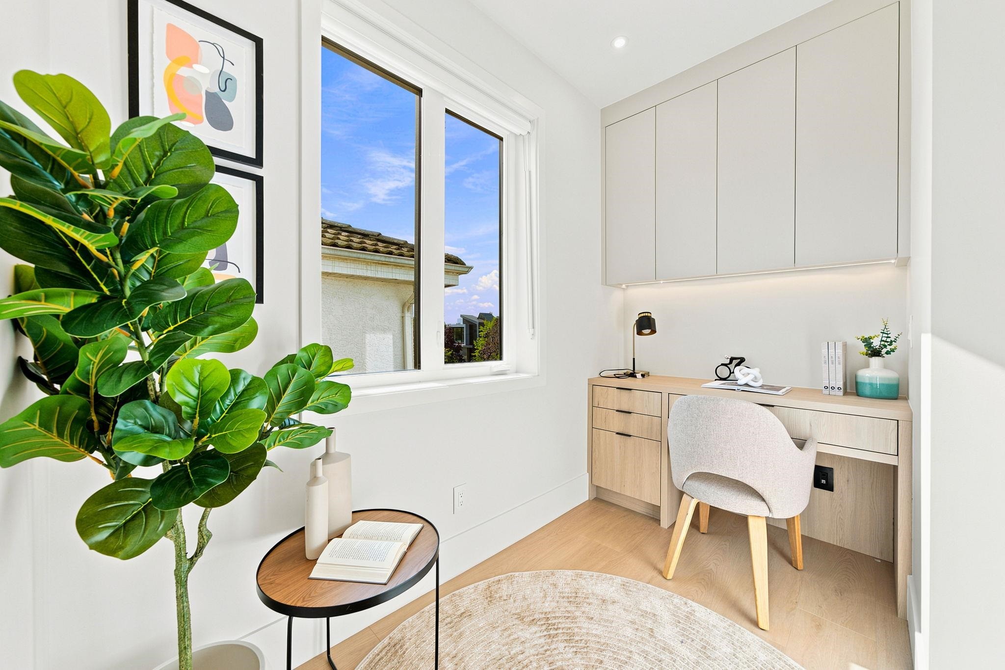 1-646 E 23Rd Avenue, Vancouver, BC - Indoor Photo Showing Other Room