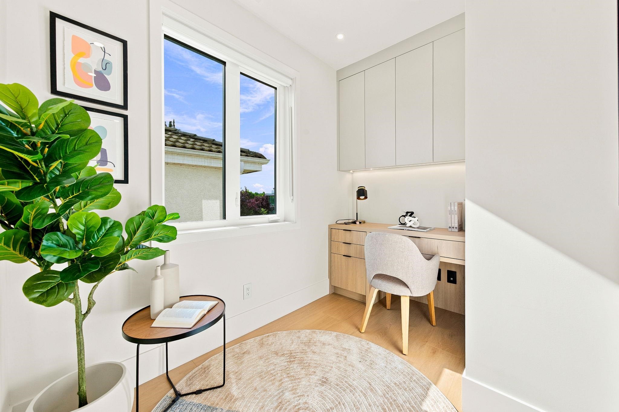 1-646 E 23Rd Avenue, Vancouver, BC - Indoor