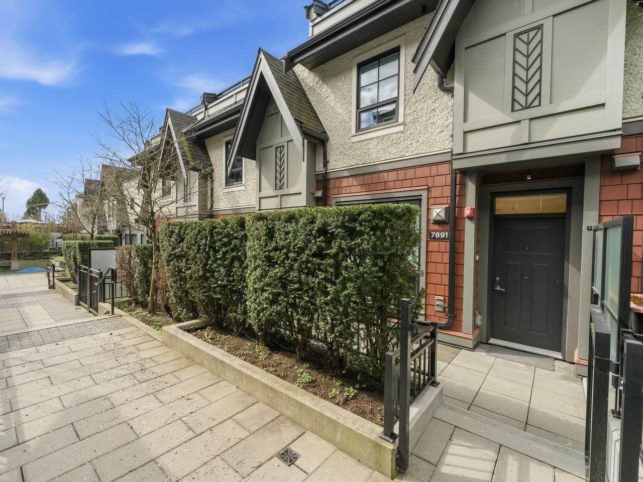 7891 Oak Street, Vancouver, BC - Outdoor