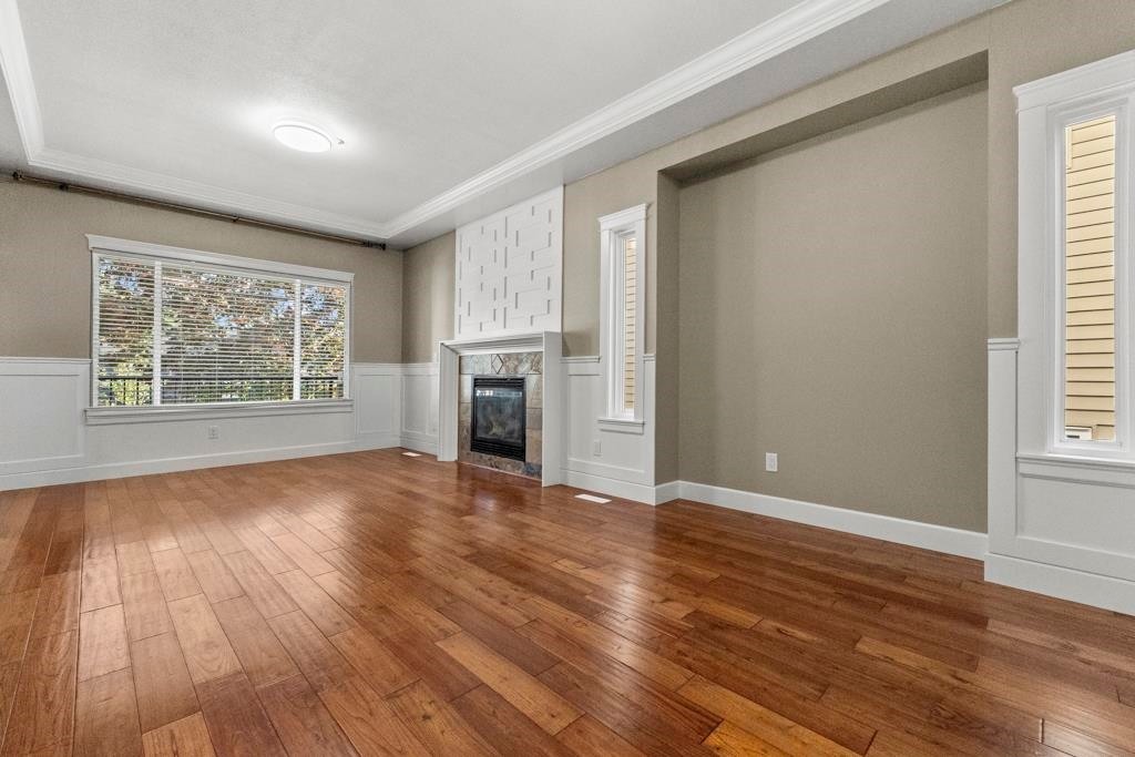 24699 103A Avenue, Maple Ridge, BC - Indoor Photo Showing Other Room With Fireplace