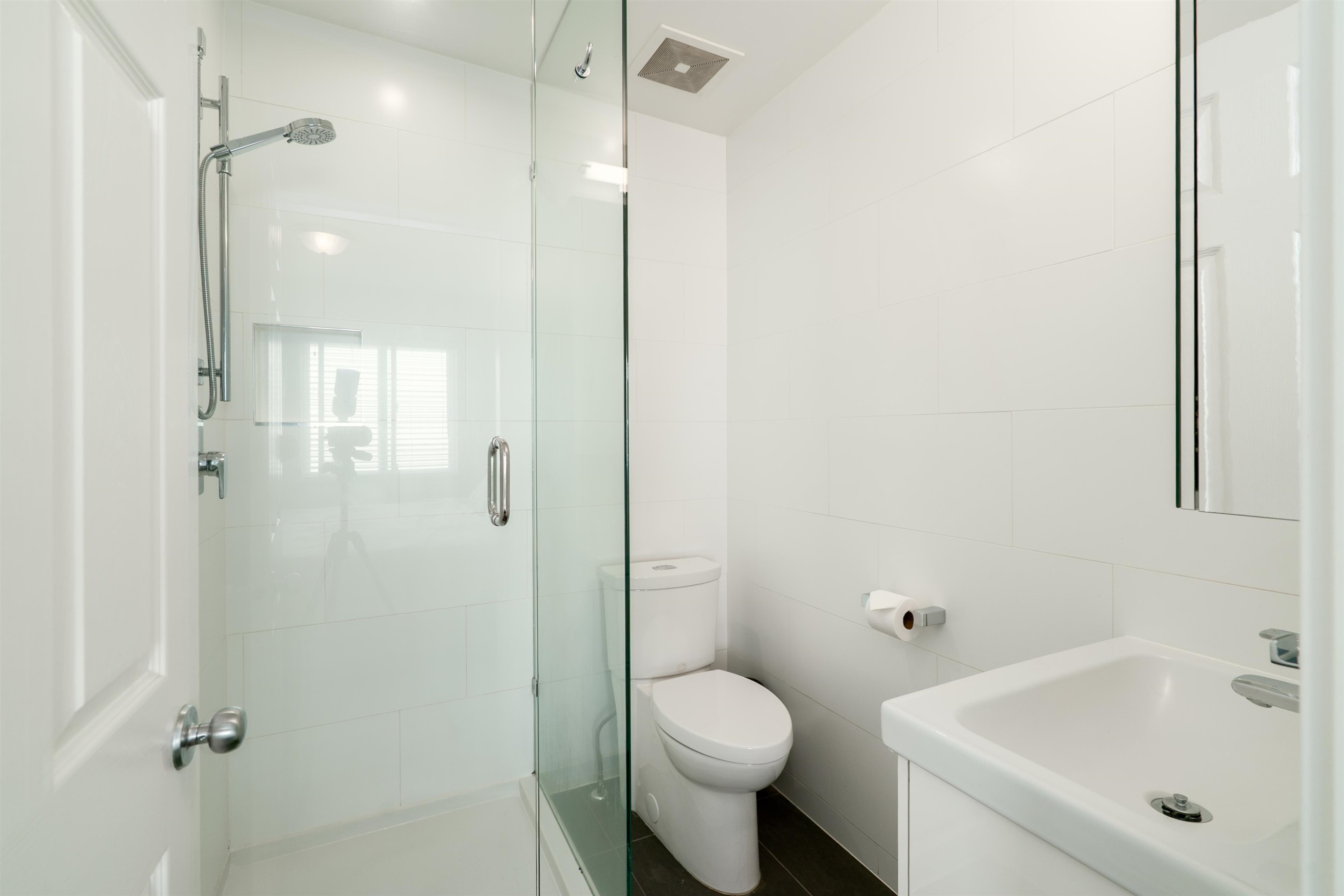 2042 Triumph Street, Vancouver, BC