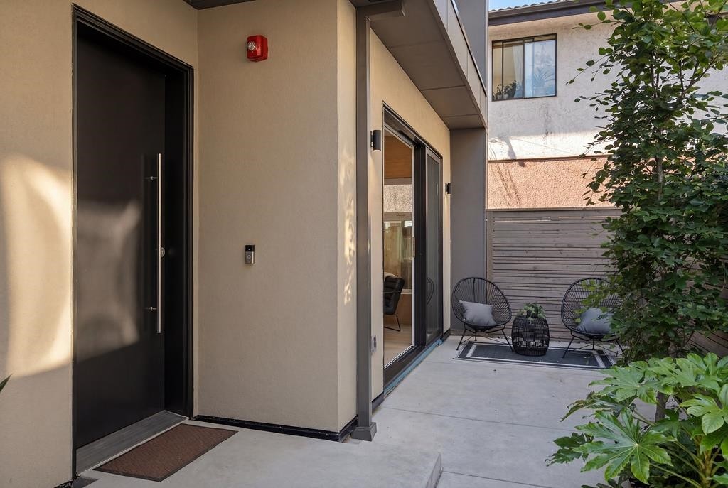 366 23Rd Avenue E, Vancouver, BC - Outdoor With Exterior