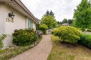 1548 Parkway Boulevard, Coquitlam, BC  - Outdoor 