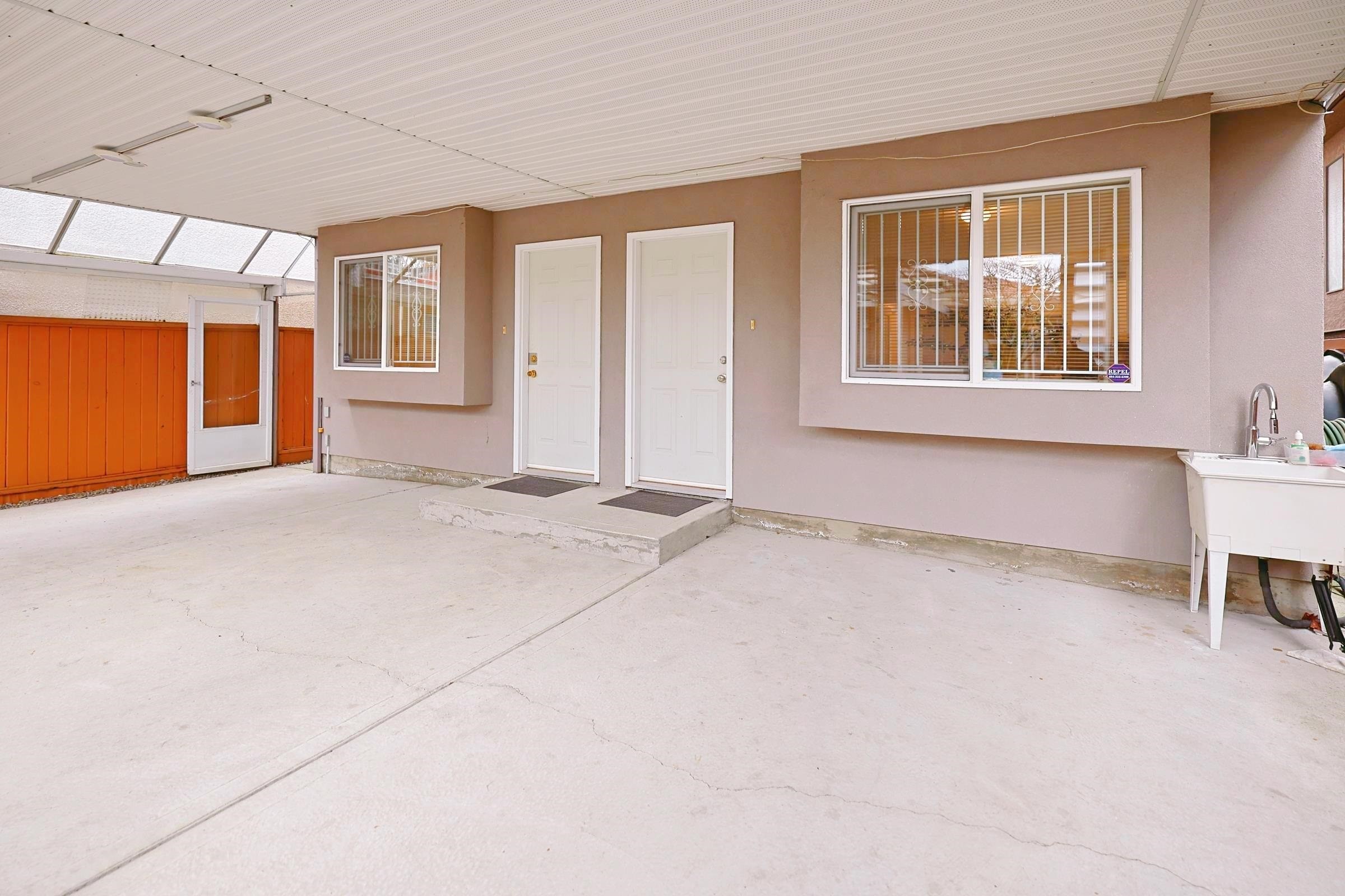 6915 Dumfries Street, Vancouver, BC - Outdoor
