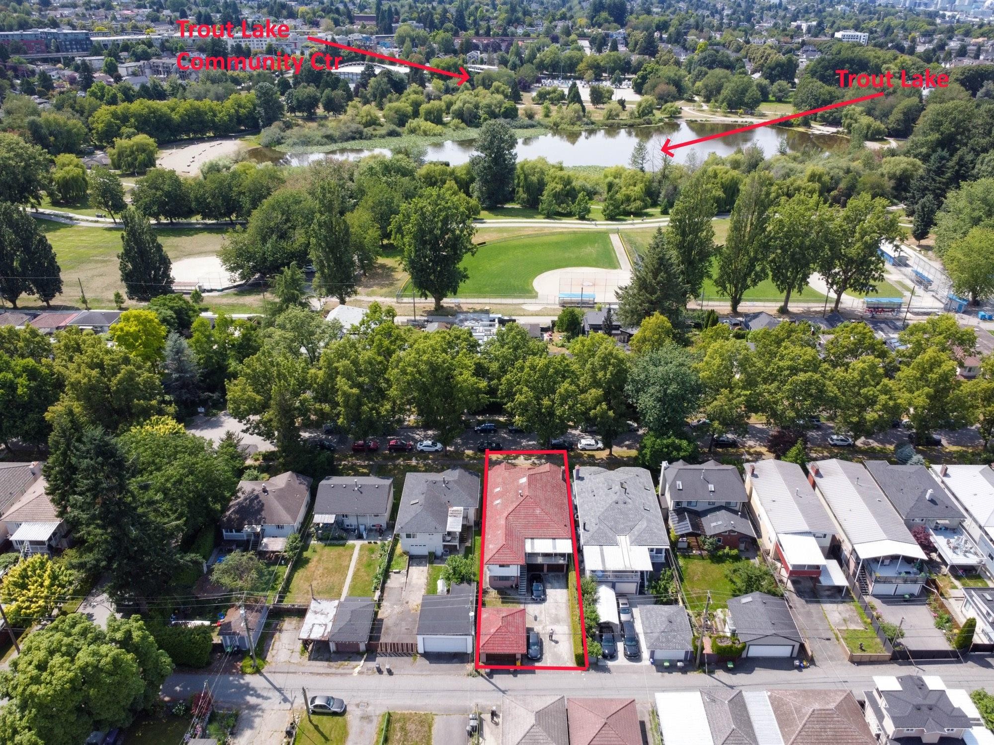 3230 Garden Drive, Vancouver, BC - Outdoor With View