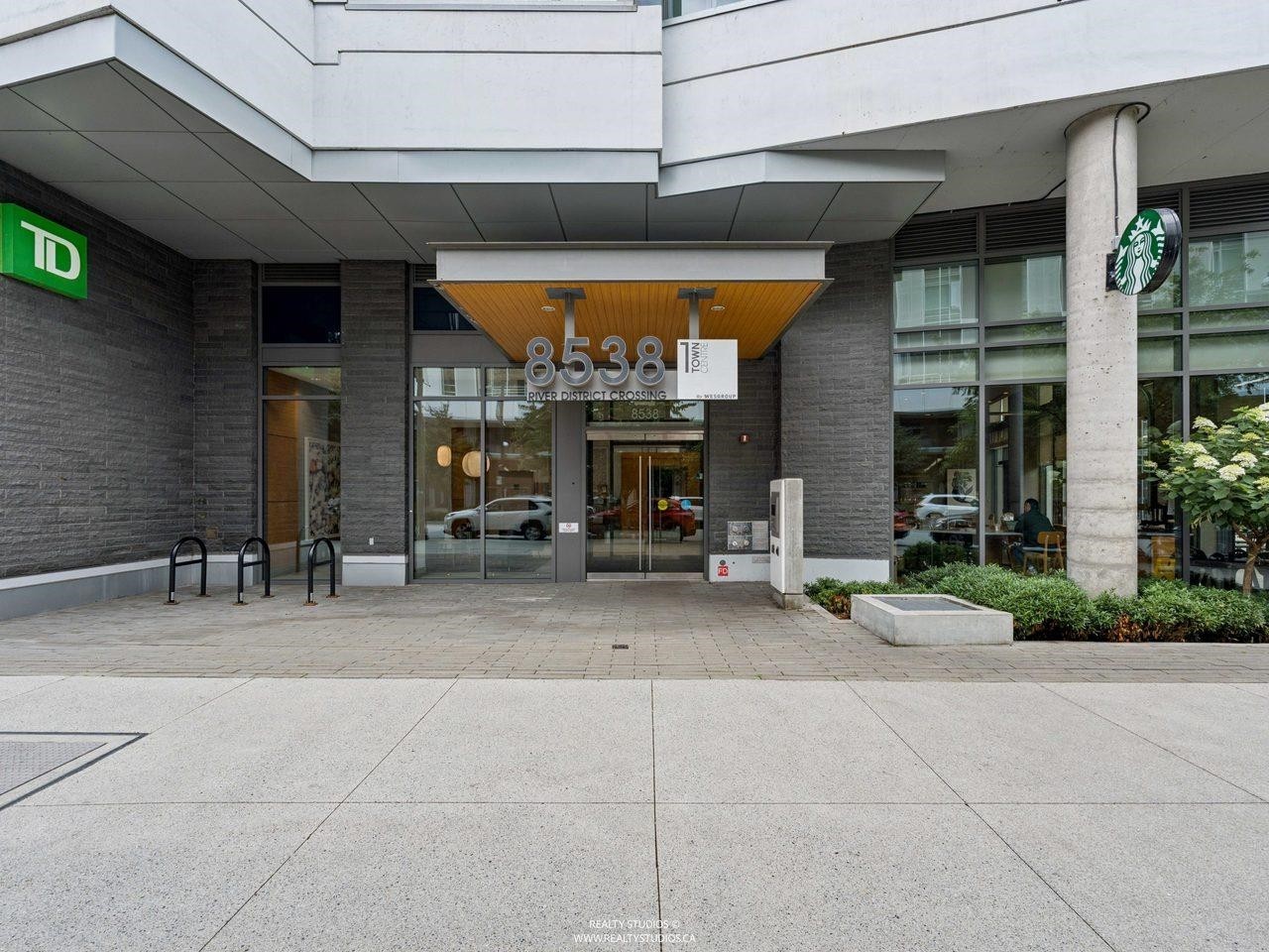 205-8538 River District Crossing, Vancouver, BC - Outdoor