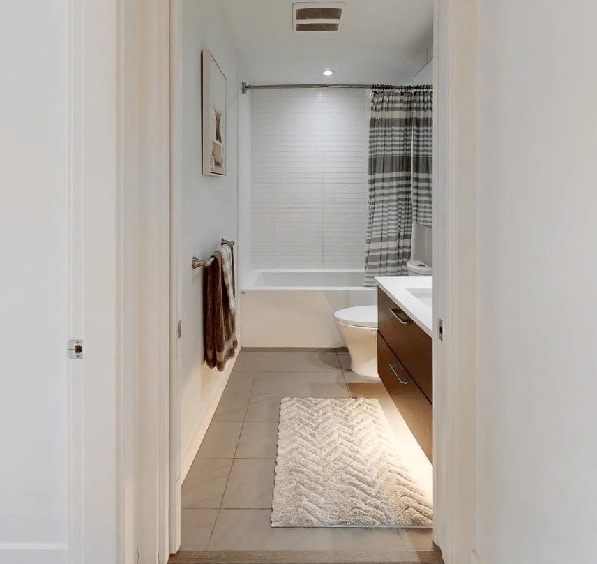 205-8538 River District Crossing, Vancouver, BC - Indoor Photo Showing Bathroom
