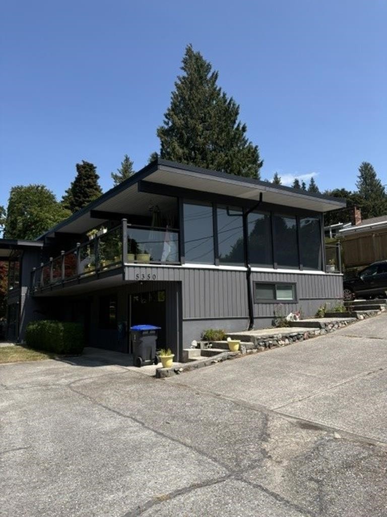 5350 Benner Road, Sechelt, BC - Outdoor With Deck Patio Veranda