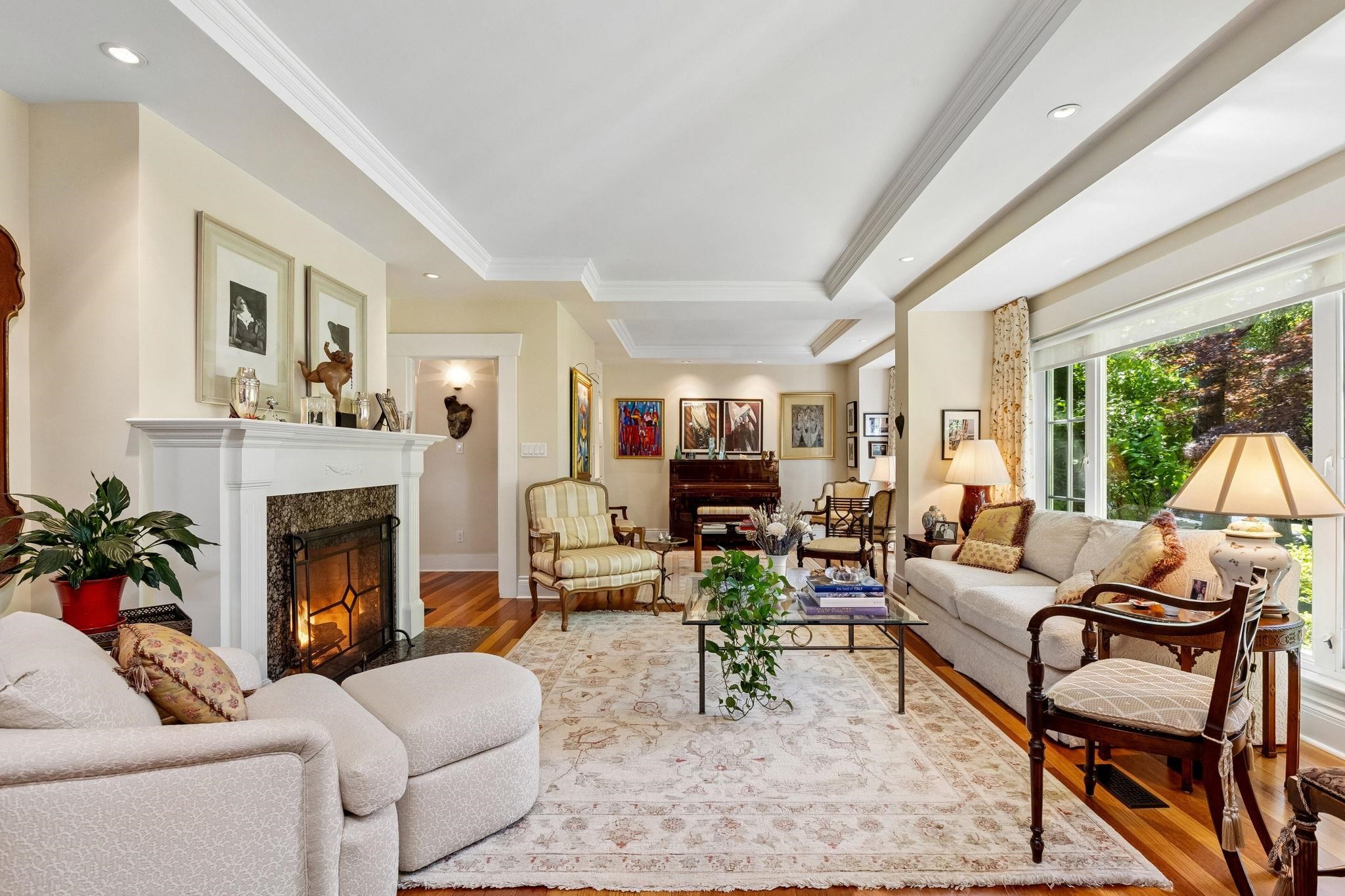 2997 38Th Avenue W, Vancouver, BC - Indoor Photo Showing Living Room With Fireplace