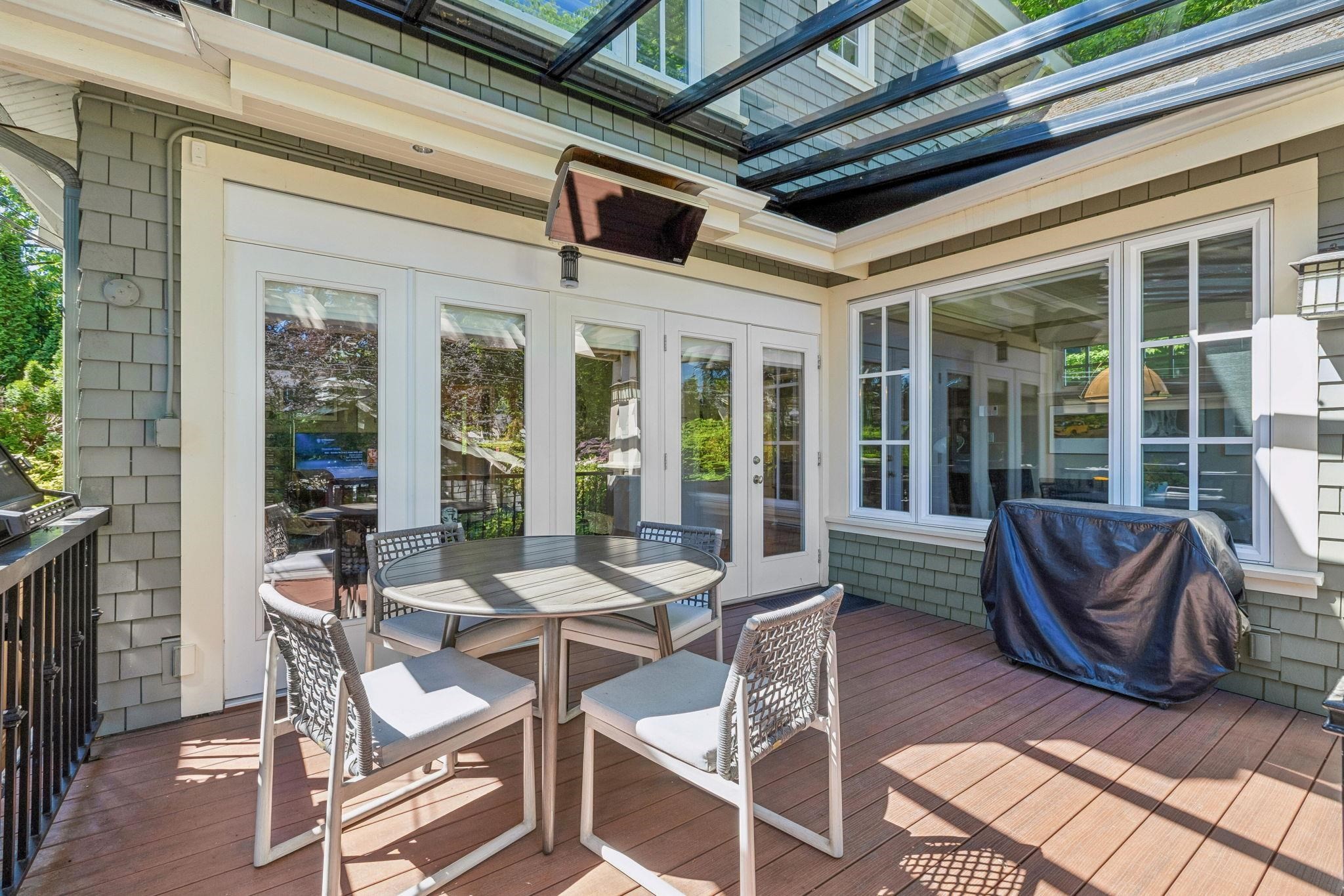 2997 38Th Avenue W, Vancouver, BC - Outdoor With Deck Patio Veranda With Exterior