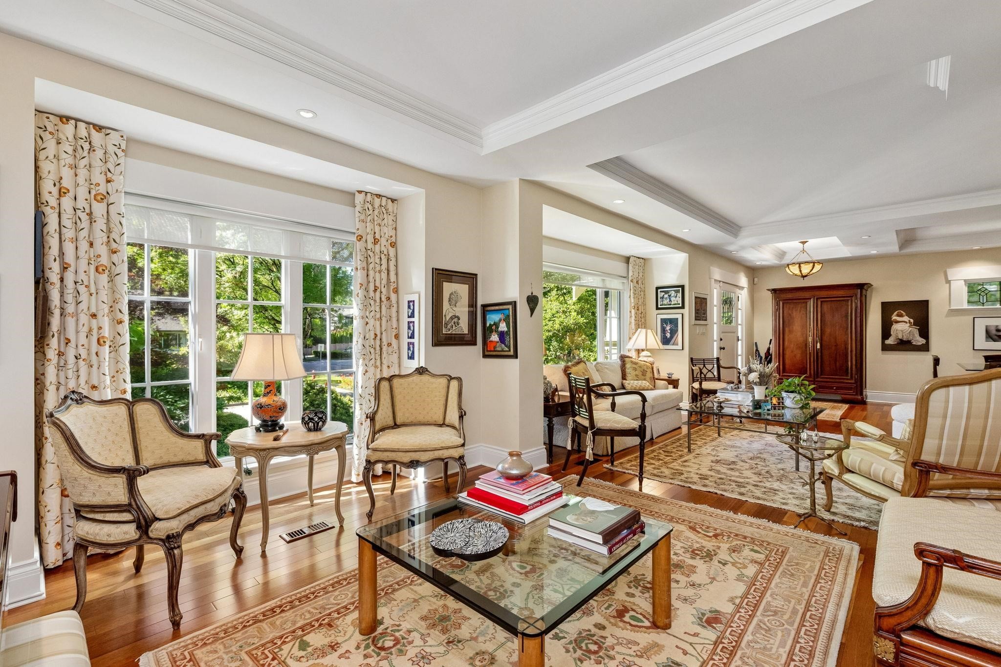 2997 38Th Avenue W, Vancouver, BC - Indoor Photo Showing Living Room