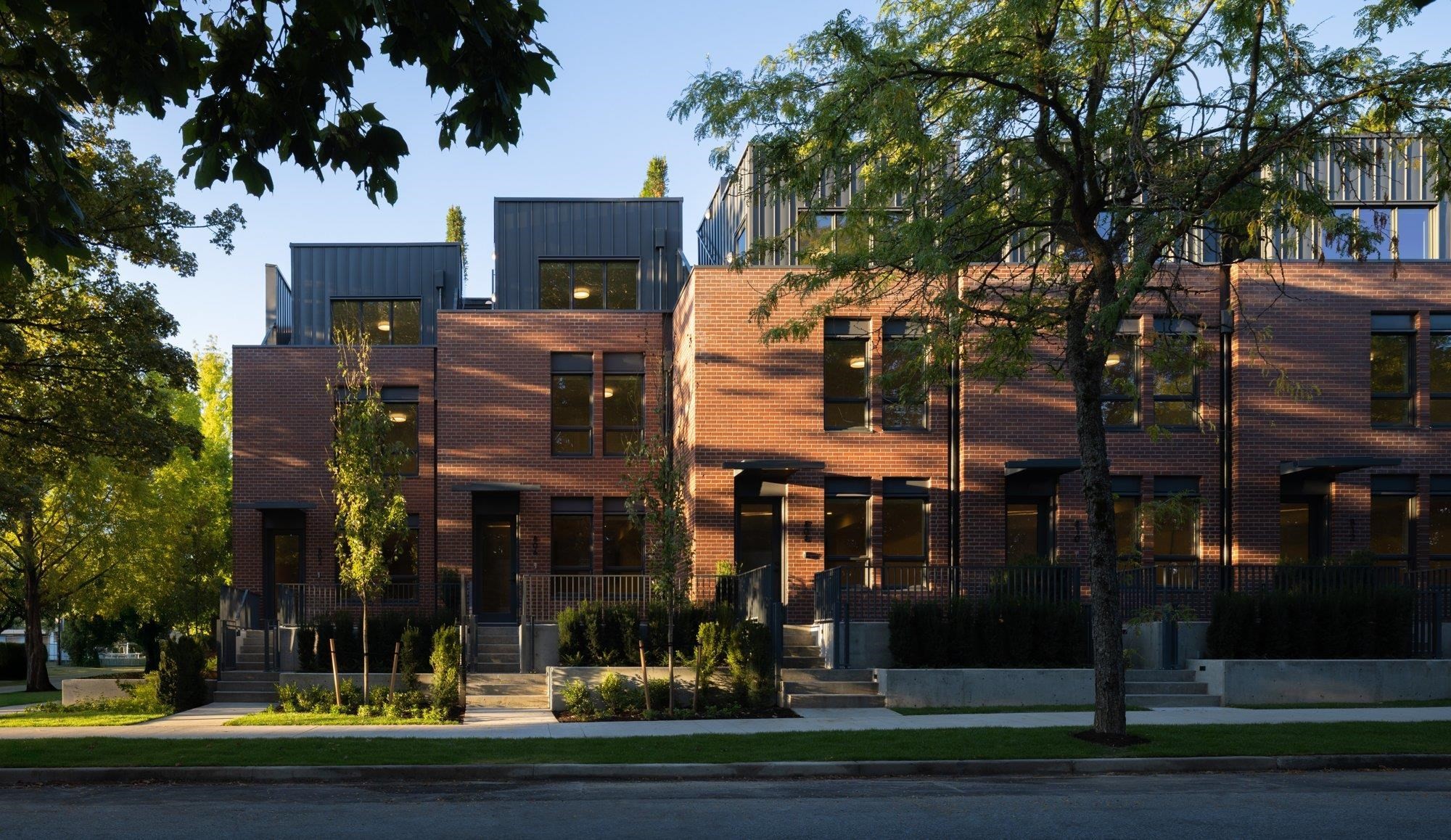 5387 Willow Street, Vancouver, BC - Outdoor