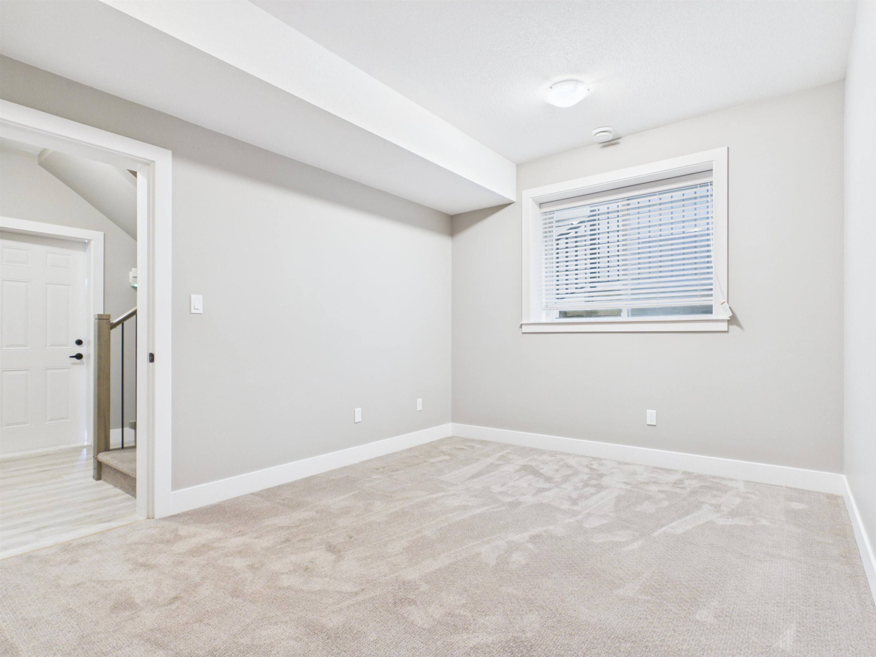 3534 Archworth Avenue, Coquitlam, BC - Indoor Photo Showing Other Room