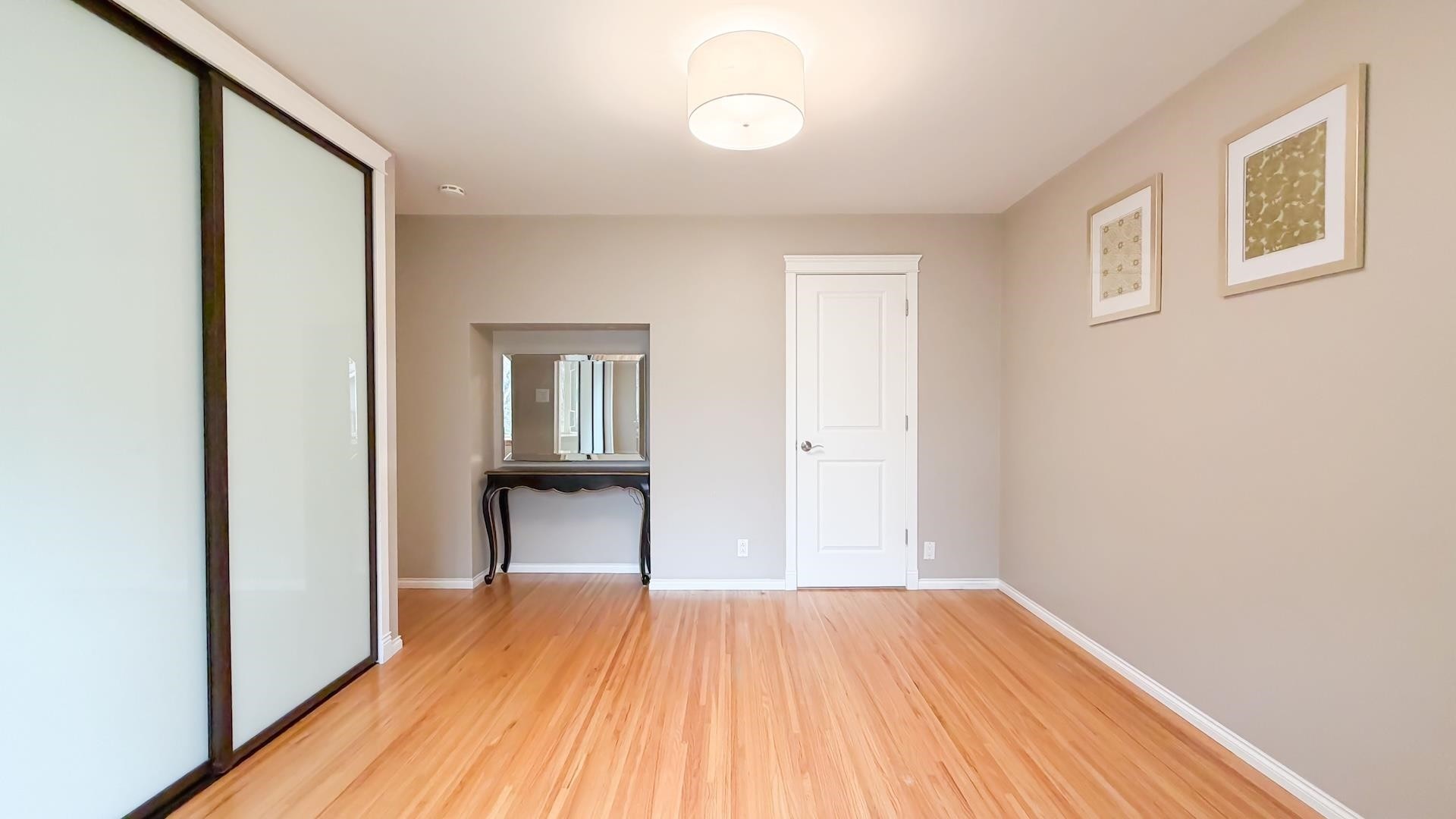 6462 Nanaimo Street, Vancouver, BC - Indoor Photo Showing Other Room