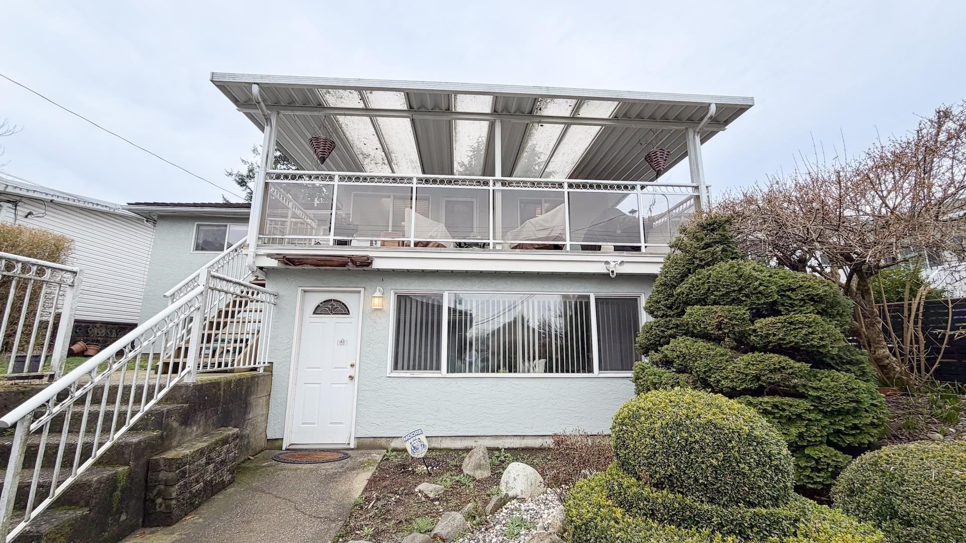 6462 Nanaimo Street, Vancouver, BC - Outdoor