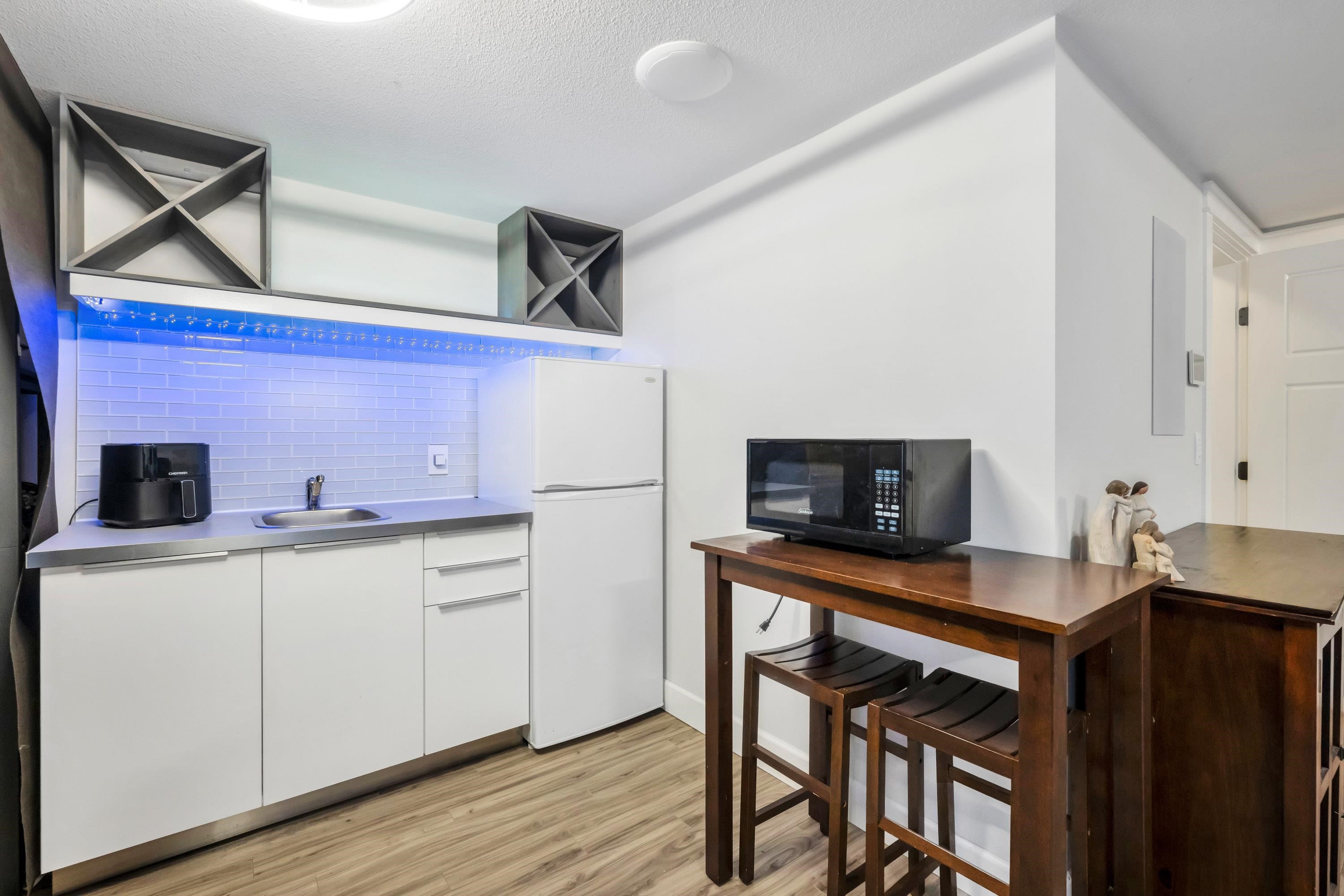 24640 101 Avenue, Maple Ridge, BC - Indoor