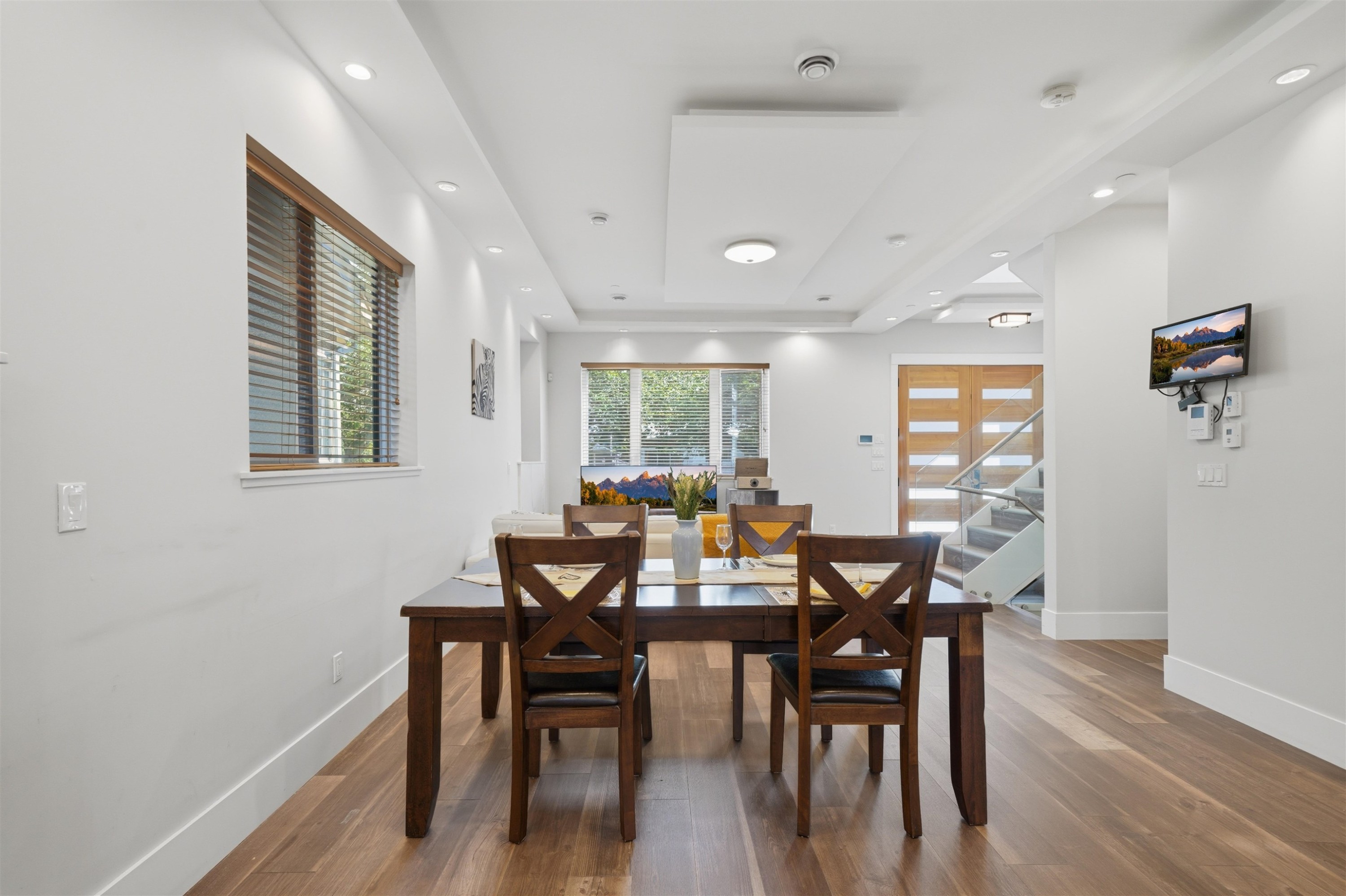 3123 7Th Avenue E, Vancouver, BC - Indoor Photo Showing Dining Room