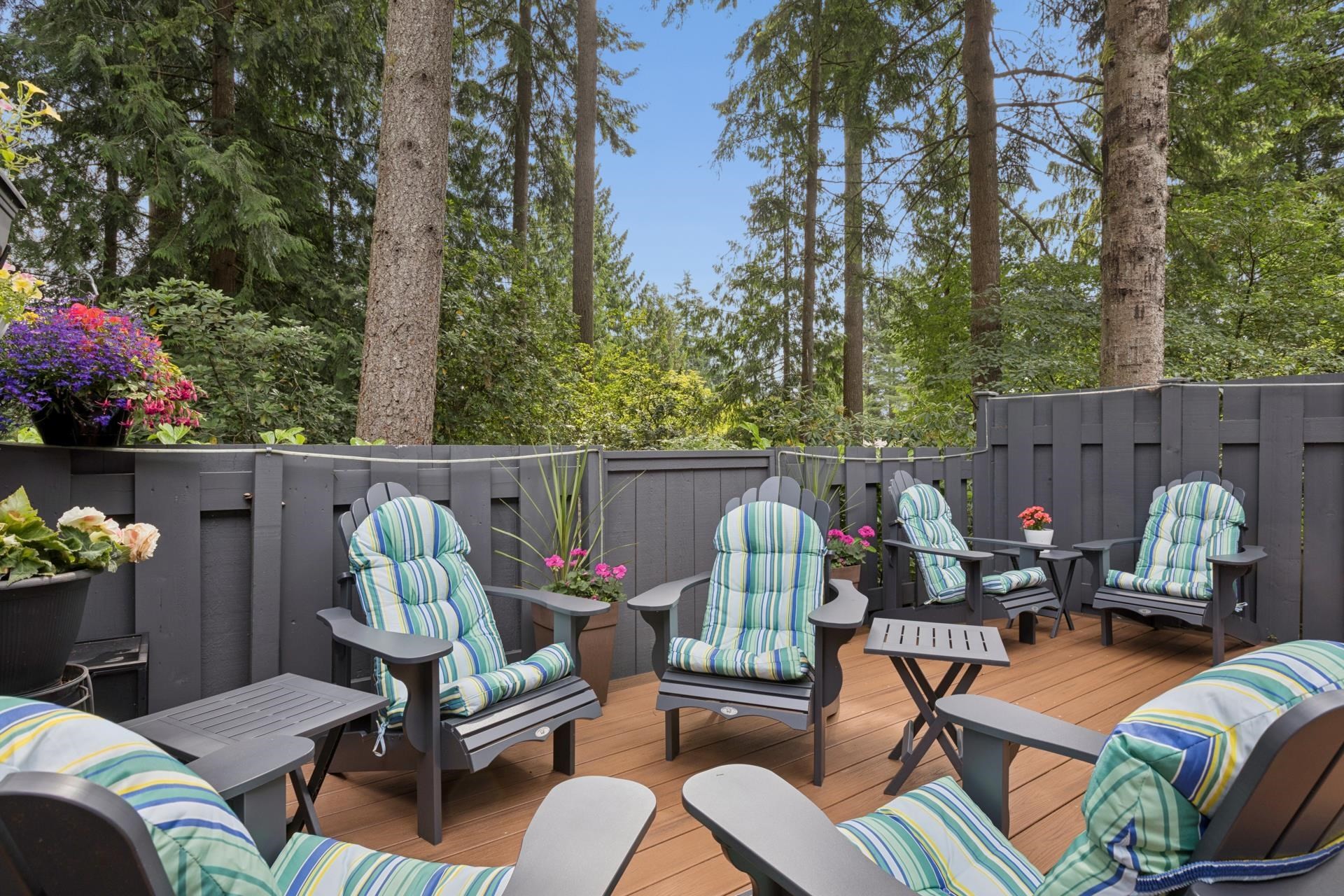 4715 Hoskins Road, North Vancouver, BC