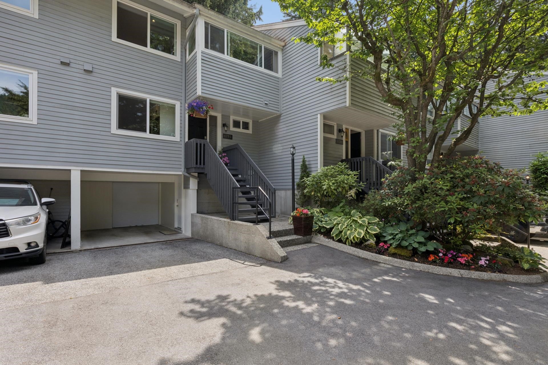 4715 Hoskins Road, North Vancouver, BC