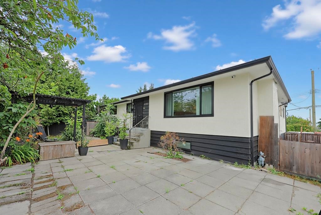 4580 Boundary Road, Burnaby, BC - Outdoor With Exterior