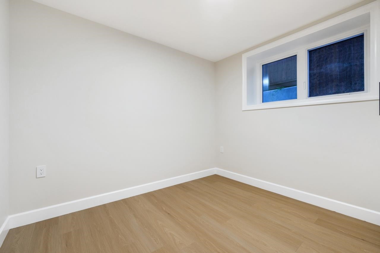 2078 57Th Avenue W, Vancouver, BC - Indoor Photo Showing Other Room