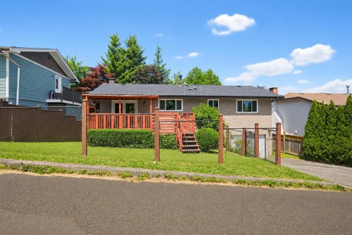 3204 Mariner Way, Coquitlam, BC 