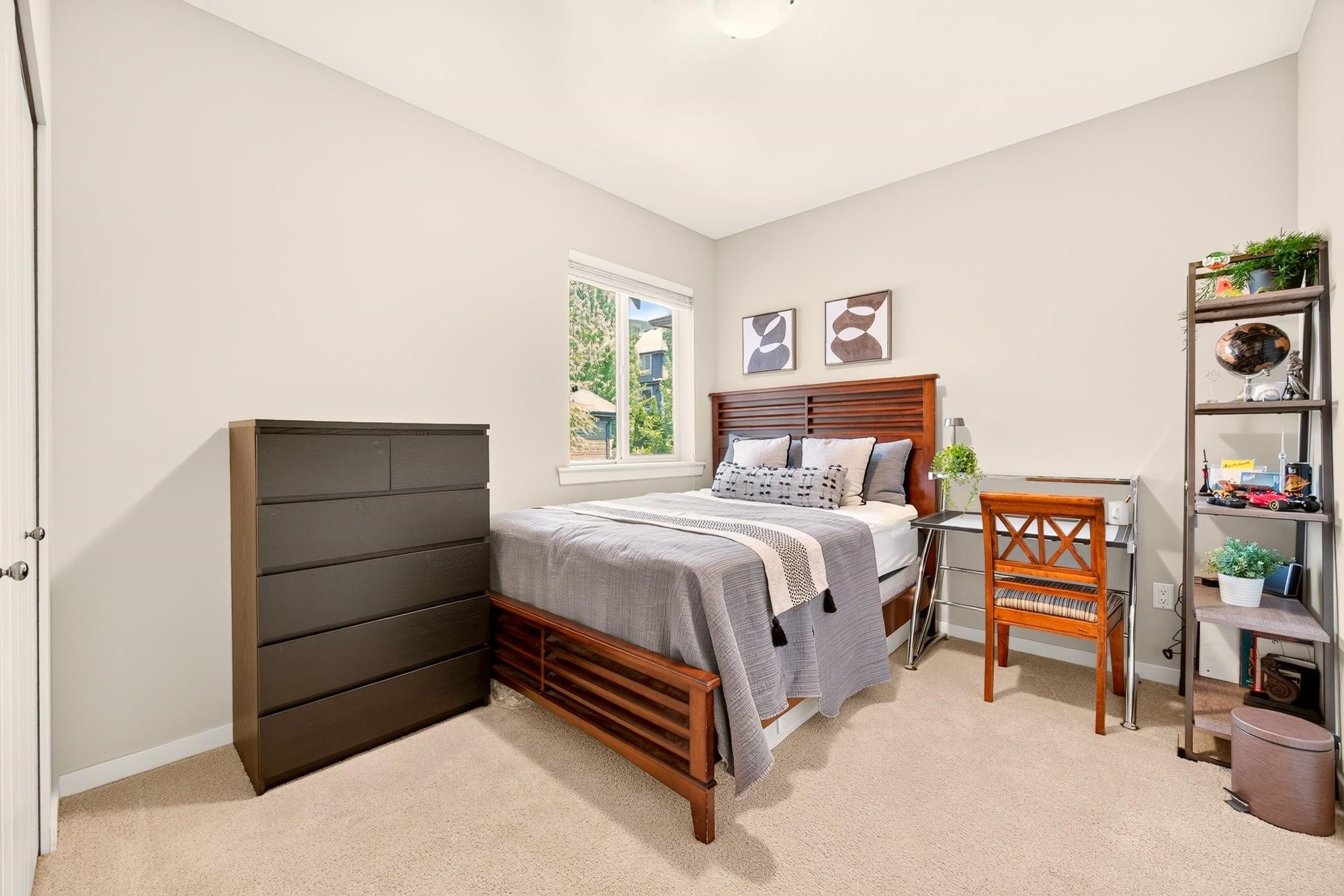 3401 Horizon Drive, Coquitlam, BC - Indoor Photo Showing Bedroom