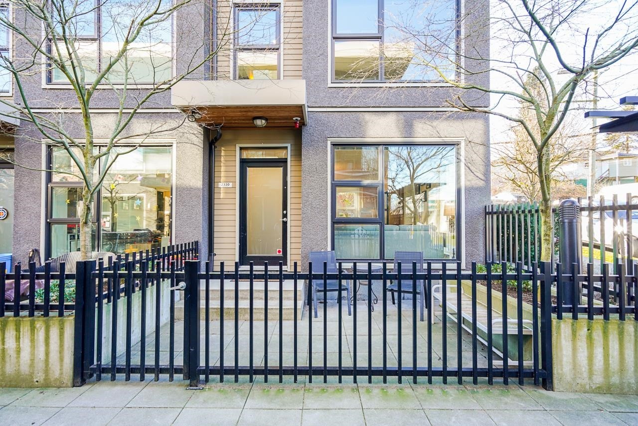 2330 Windsor Street, Vancouver, BC - Outdoor