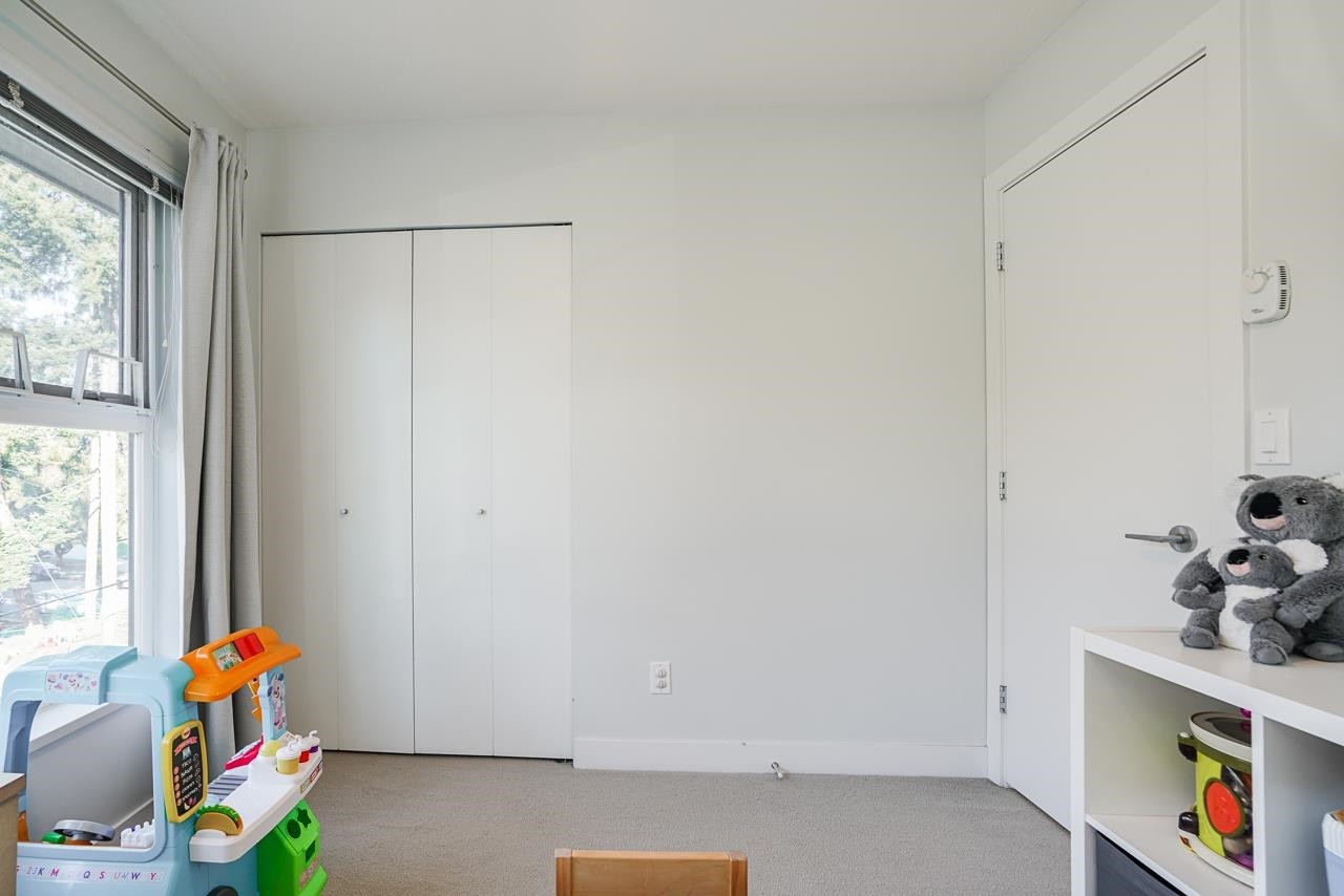 2330 Windsor Street, Vancouver, BC - Indoor Photo Showing Other Room