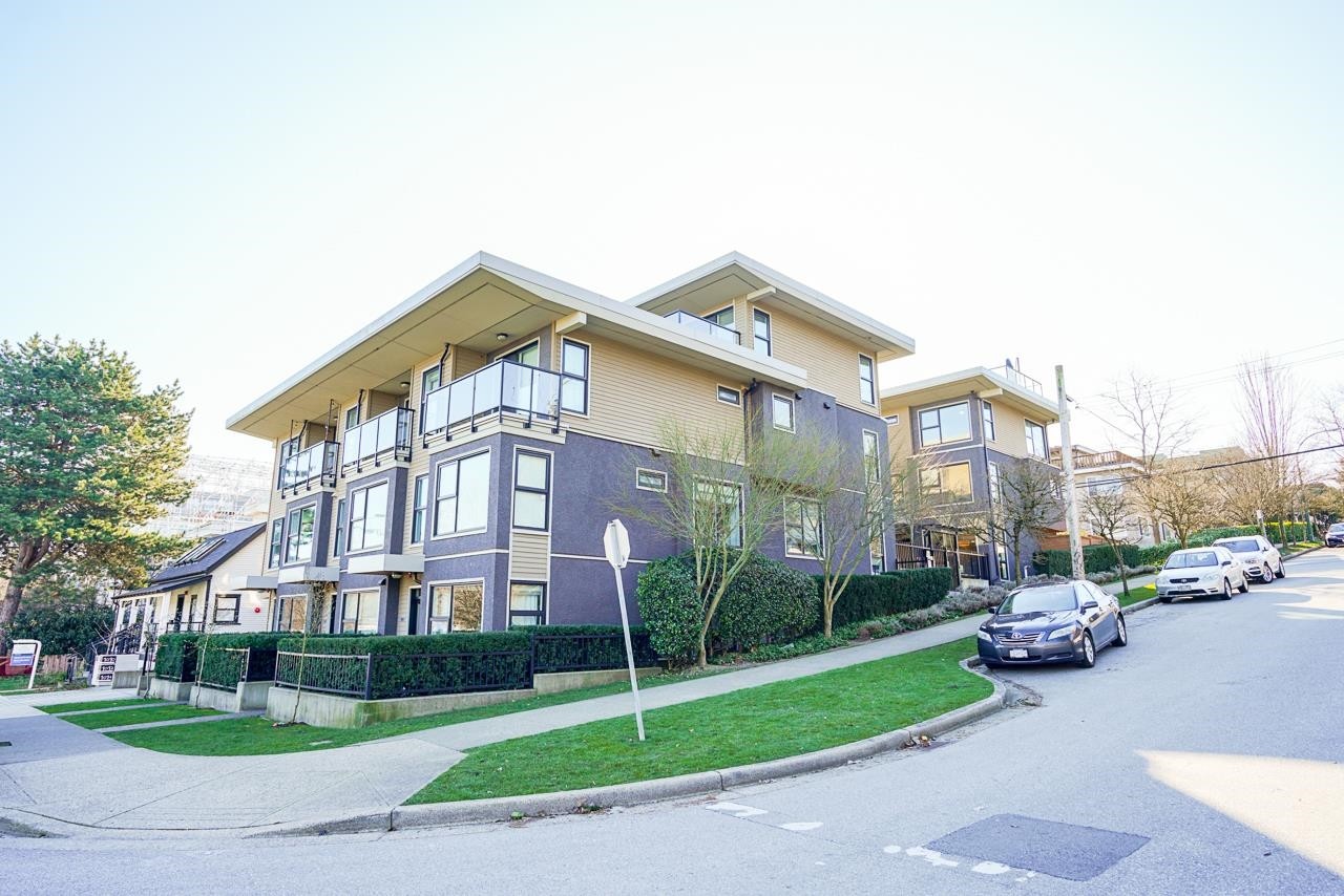 2330 Windsor Street, Vancouver, BC - Outdoor
